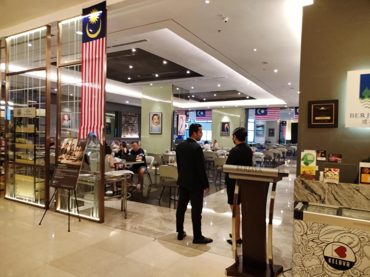 Kl Premier At Times Square Apartment